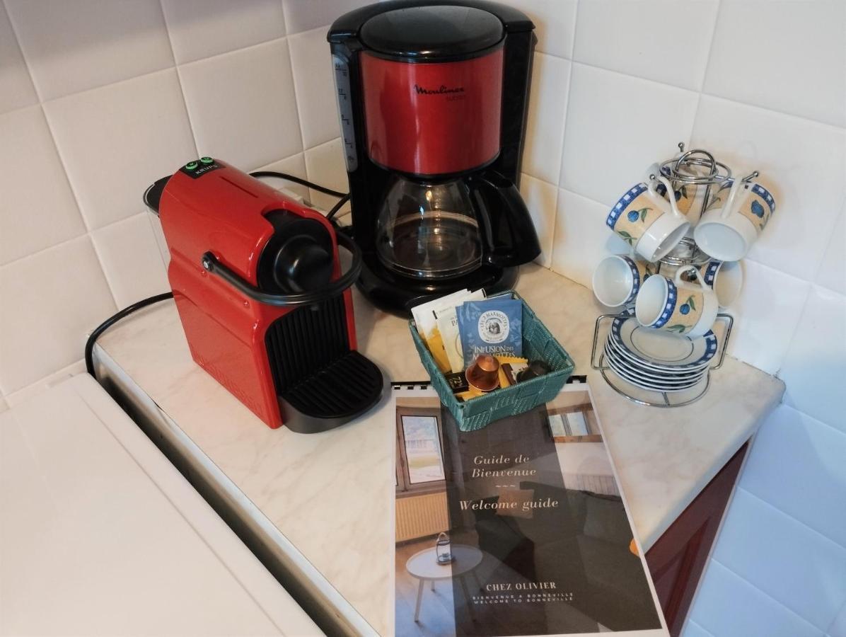 Le Manet - Appartement Proche Centre Ville - Parking Gratuit บอนน์วิลล์ ภายนอก รูปภาพ